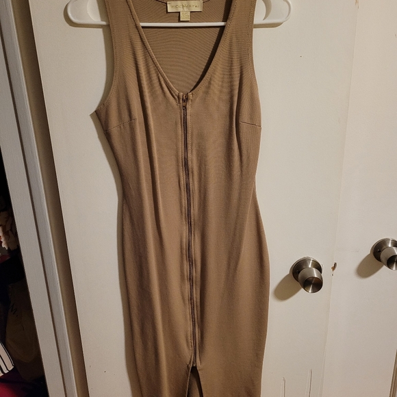 Nicki Minaj Nude Dress - Picture 1 of 4